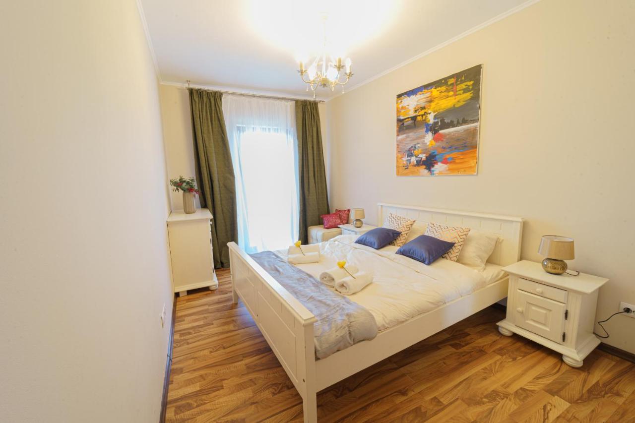 5* Mansion In City Center Cluj-Napoca Ngoại thất bức ảnh