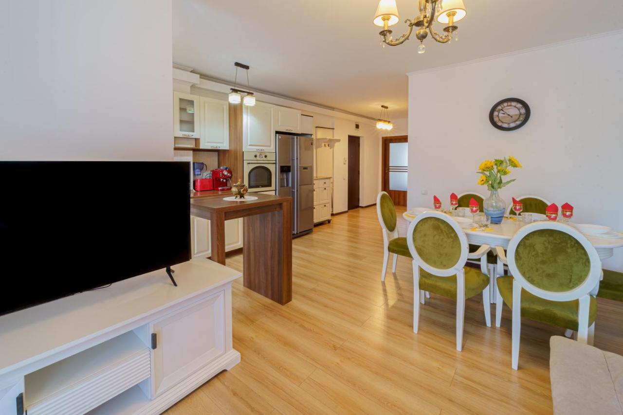 5* Mansion In City Center Cluj-Napoca Ngoại thất bức ảnh