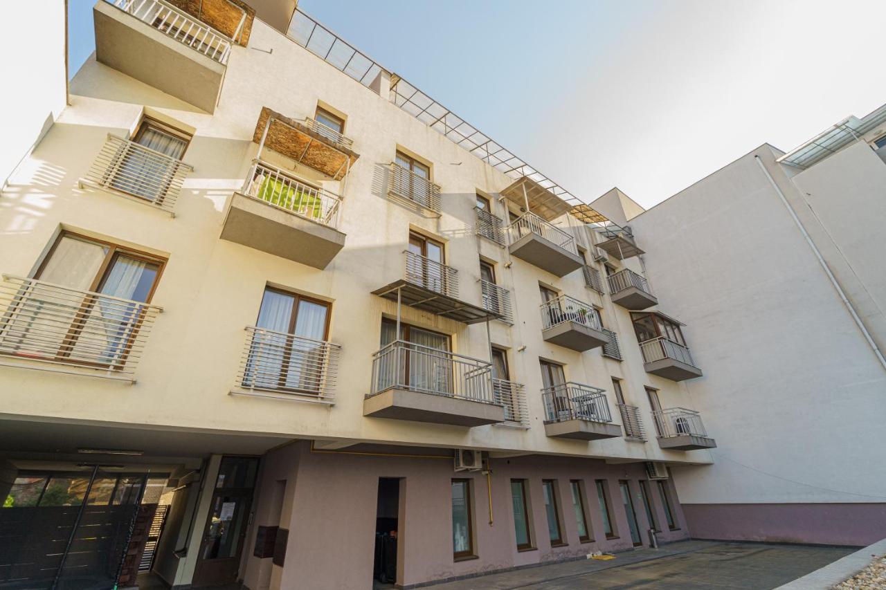 5* Mansion In City Center Cluj-Napoca Ngoại thất bức ảnh